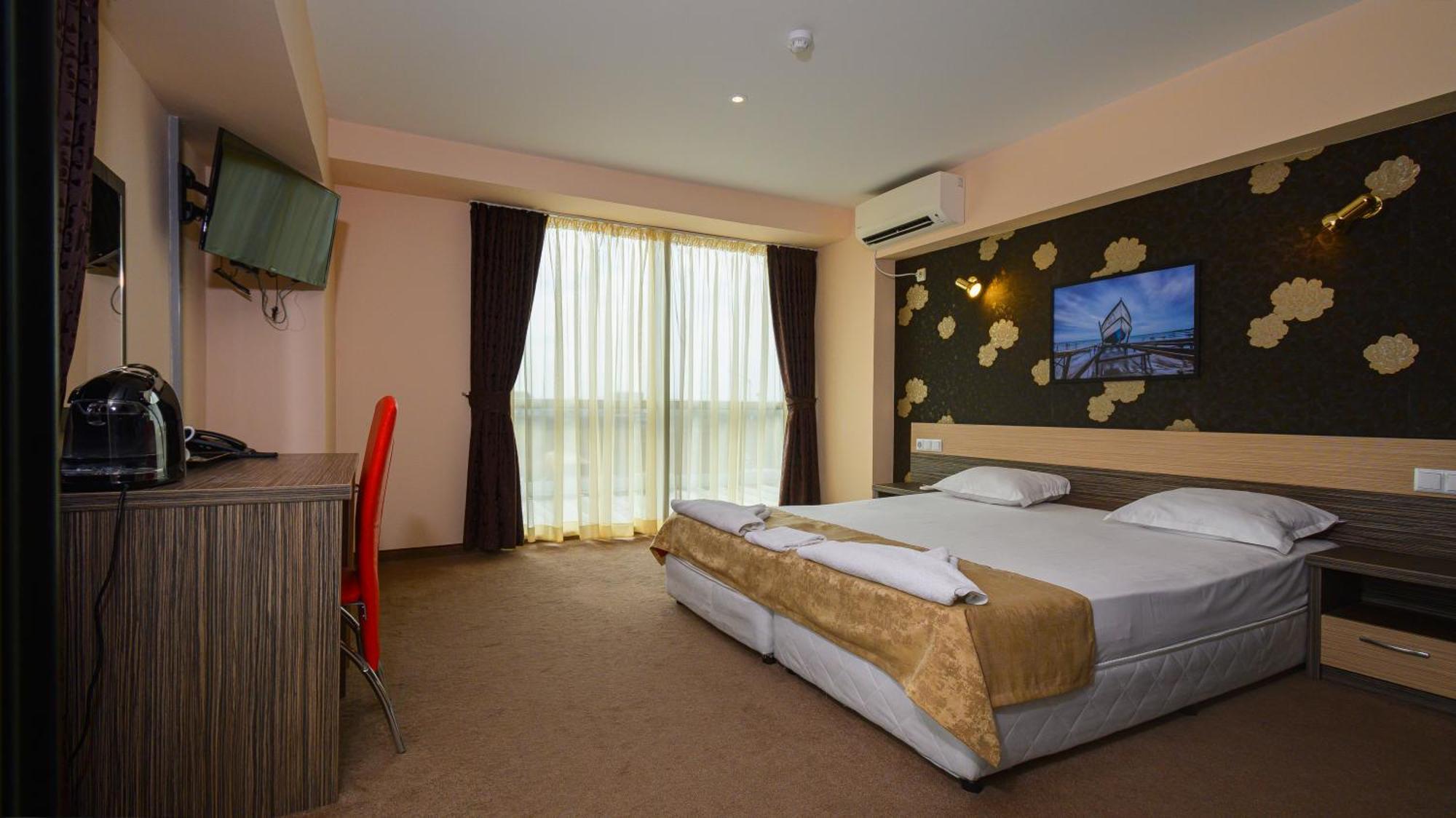 Hotel City Burgas Exterior photo