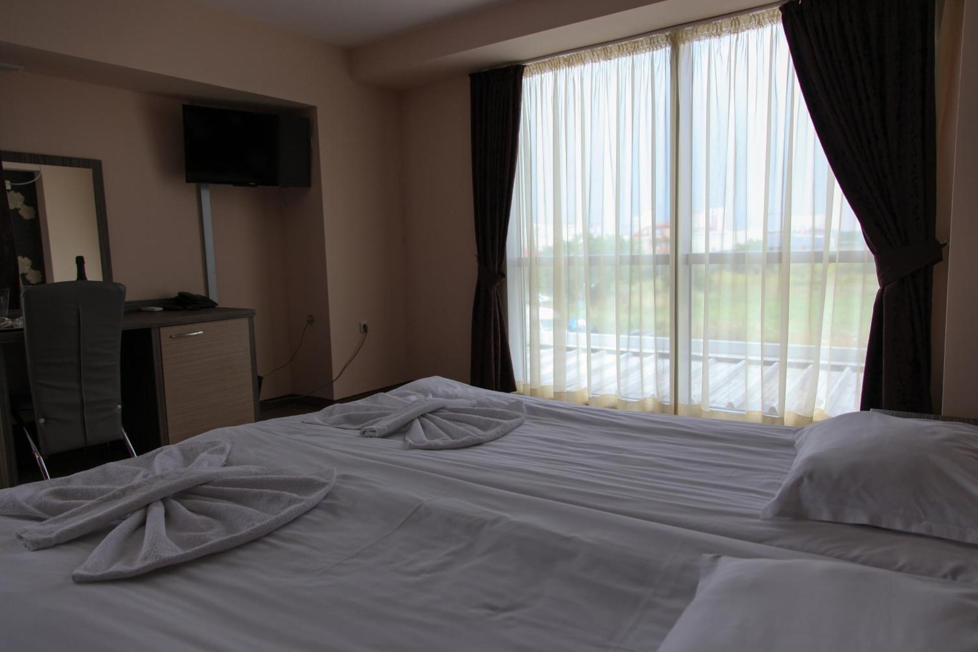 Hotel City Burgas Exterior photo