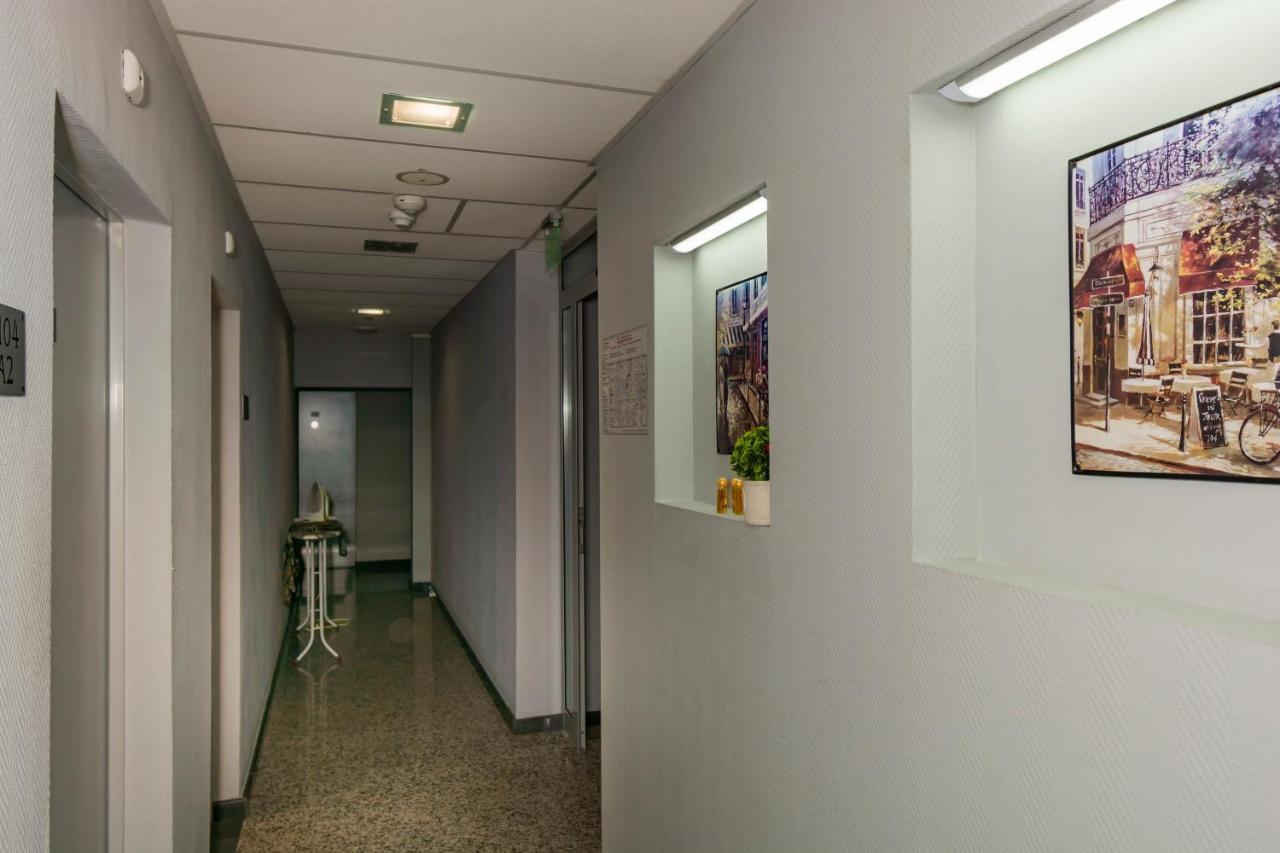 Hotel City Burgas Exterior photo